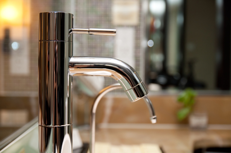 Sink Leaking Dorking